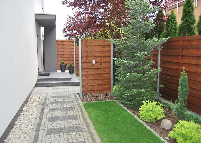 Апартаменти Magnolia Centrum Studio-free Parking Вроцлав